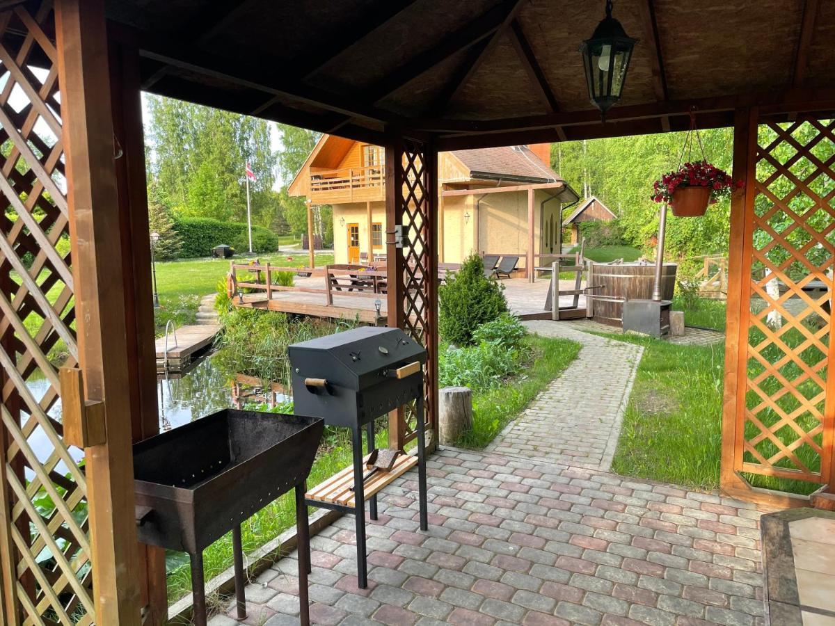 Piejuras Nams Hotel Kesterciems Exterior photo