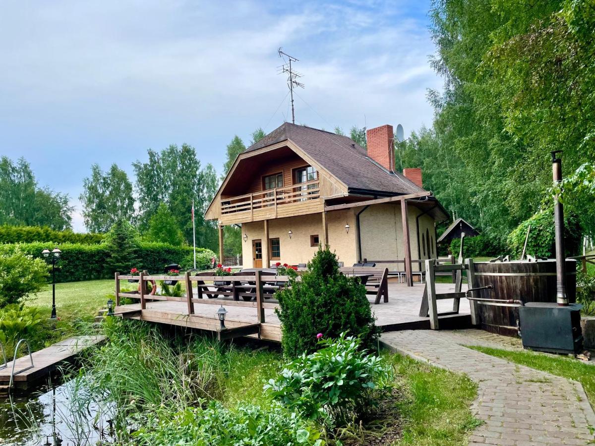 Piejuras Nams Hotel Kesterciems Exterior photo