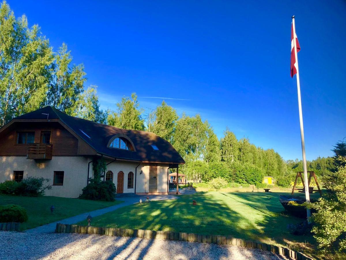 Piejuras Nams Hotel Kesterciems Exterior photo